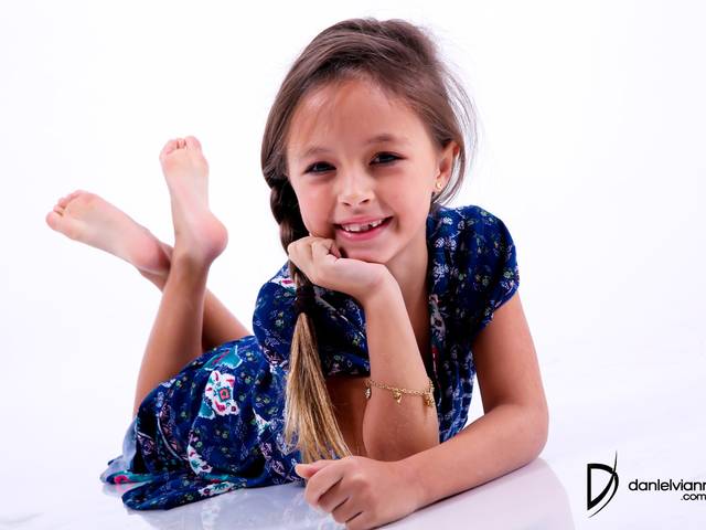 Ensaios Infantis de Ensaio Yasmin