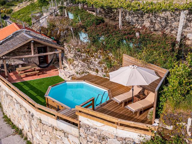 Alojamento de Sessão Casas de Turismo | Chalé dos Penedos