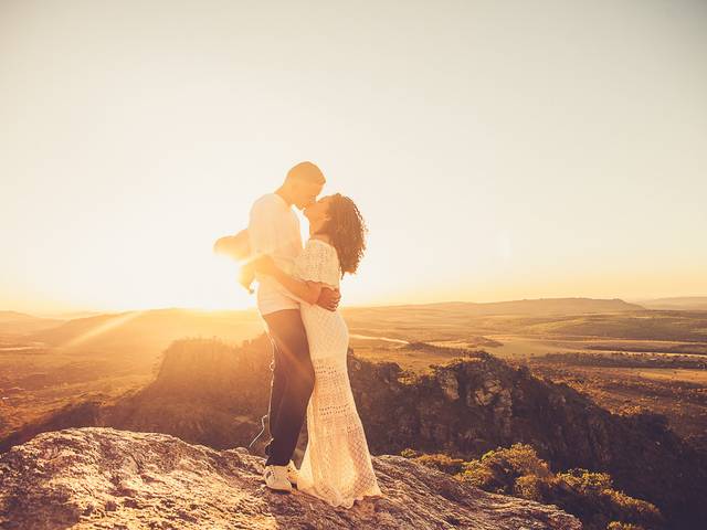 Romântico de BRENDA + JOAB