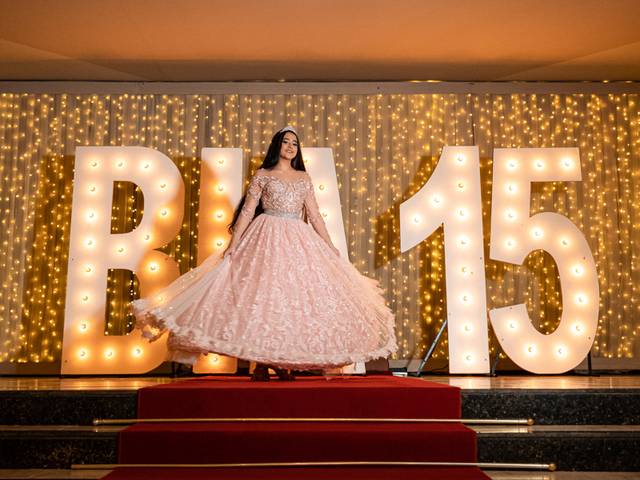 Debutante de BEATRIZ - FIFTEEN EVENTO