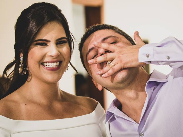 Casamentos de Marcela, Rômulo e o Casamento Civil