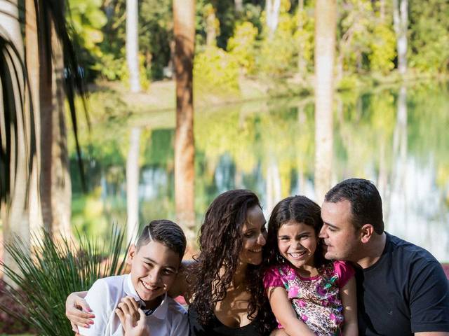 Famílias de Luciana, Carlinhos, Felipe, Sofia e o Ensaio no Inhotim