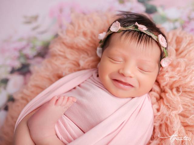 newborn de Sessão newborn- Poliana