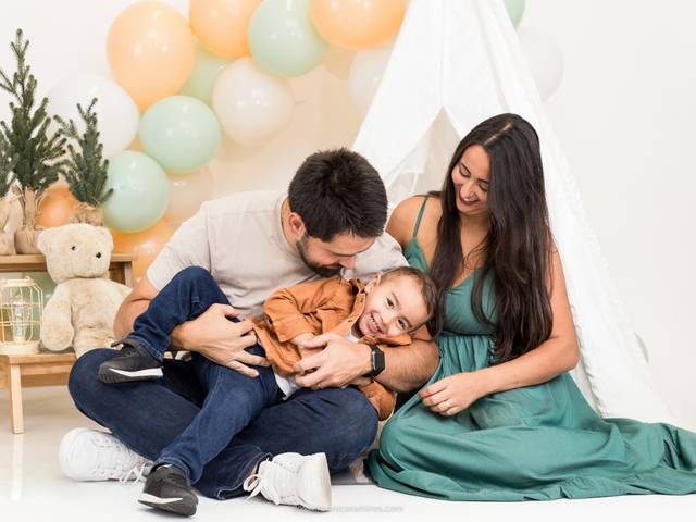 kids of Birthday Photoshoot – 3 Years of Joy and Smiles! 