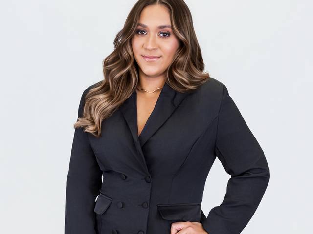 Women's Session of A Season in Gold