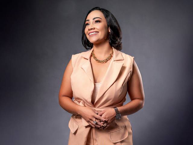 ESTUDIO de Ensaio corporativo - Daniele Silva