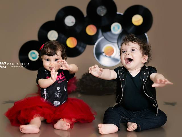 Infantil de Júlia e Victor - 9 meses