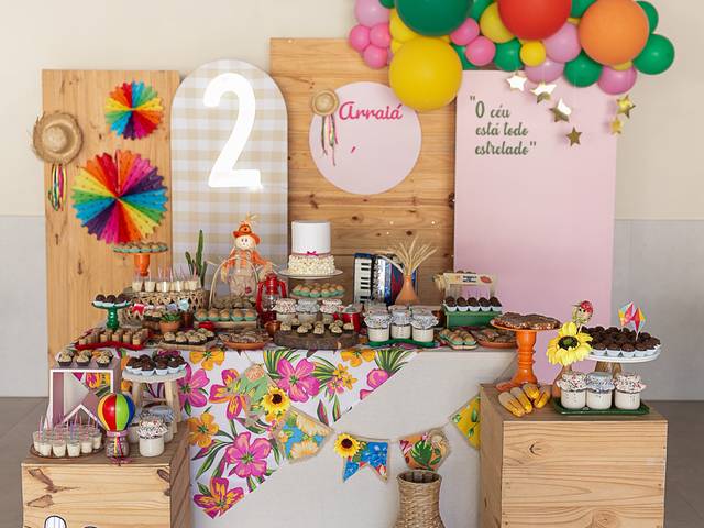 Aniversários de Aniversário 2 anos Ágatha