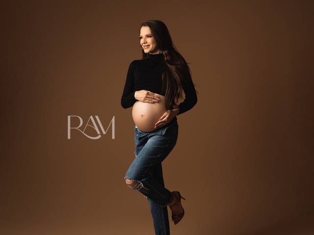 GESTANTE por Raquel Amorim de WANESSA ESPERA HENRY