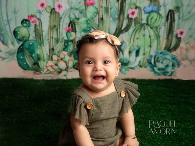 KIDS - 1 a 12 meses de LIVIA - CAROLINE ÁDILA