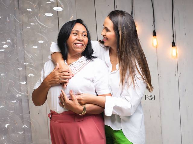 DIA DAS MÃES  de DÁURIA SILVA 