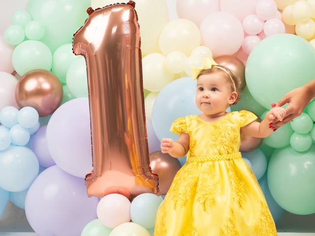 SMASH THE CAKE de SMASH THE CAKE DE AURORA