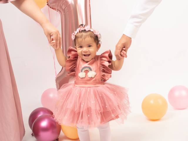 SMASH THE CAKE de BEATRIZ BELIZA - KELLY XAVIER 