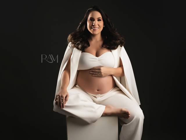 GESTANTE por Raquel Amorim de THYALLE TRINDADE ESPERA CLARA E MANUELA