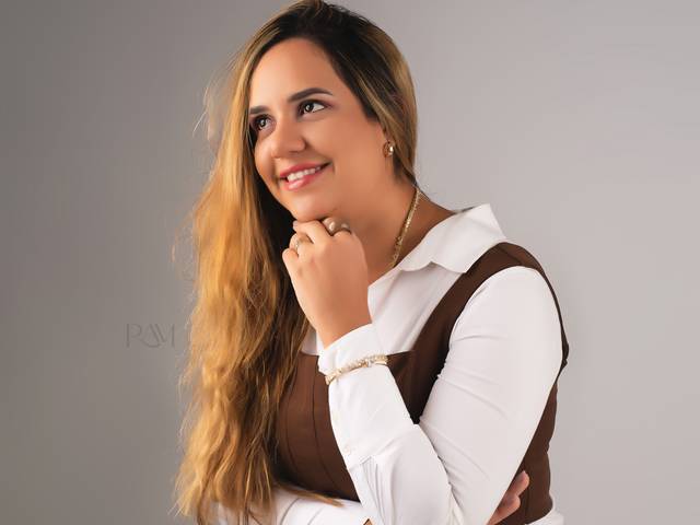 PERFIL PROFISSIONAL de MARIA KATIANE 