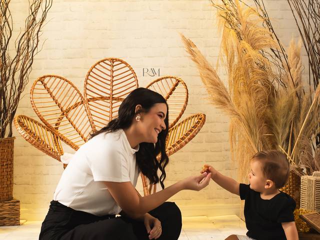 DIA DAS MÃES  de ANA HELENA - DIA DAS MÃES 2025