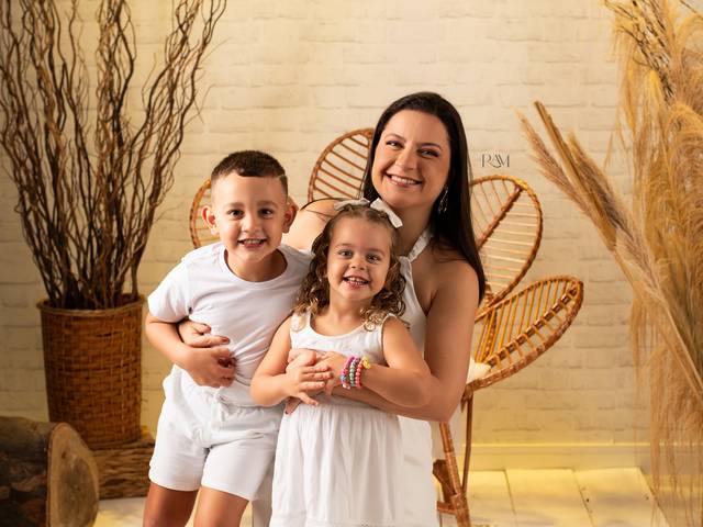 DIA DAS MÃES  de KAMIYLLA TOSCANO - DIA DAS MÃES 2025