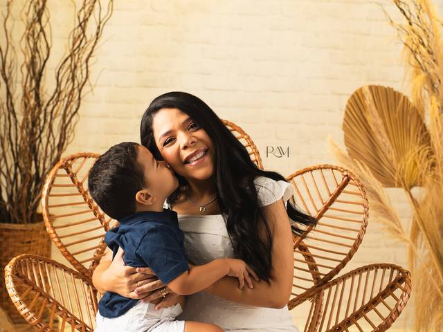 DIA DAS MÃES  de ERICA ROCHA - DIA DAS MÃES 2025