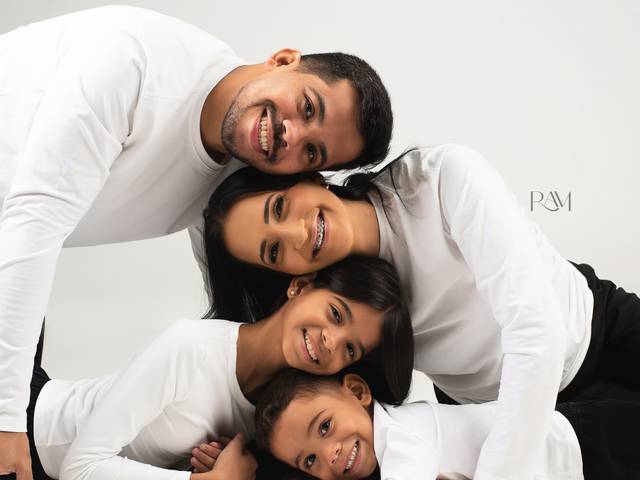 FAMILIA de KAROLINE ROSSELI 