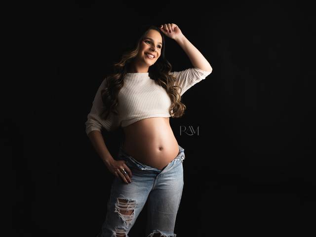 GESTANTE por Raquel Amorim de LUIZA PINTO ESPERA JOSÉ GUSTAVO