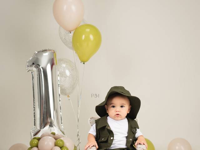 KIDS - 1 a 12 meses de LEVI - LARISSA TORRES