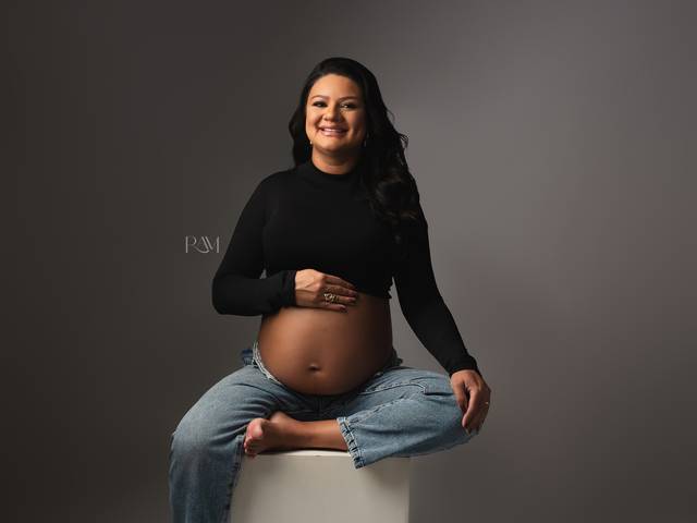 GESTANTE por Raquel Amorim de SABRINA FERREIRA ESPERA MADISON 