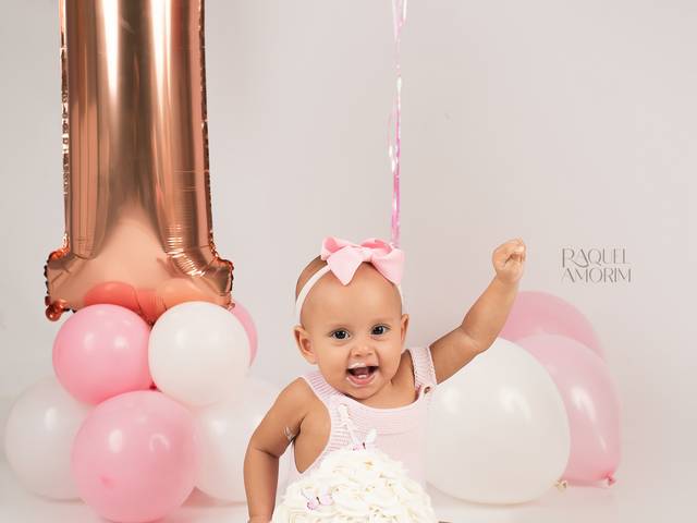 SMASH THE CAKE de MARIA FLOR - ANA IARA 