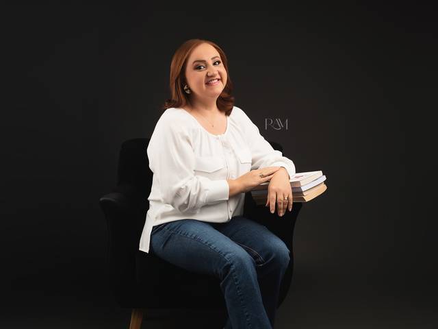 PERFIL PROFISSIONAL de MARIA JOSÉ 