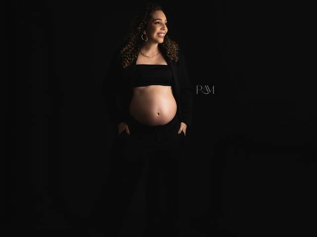 GESTANTE por Raquel Amorim de CECILÍA FREIRE ESPERA JOSÉ RAVI