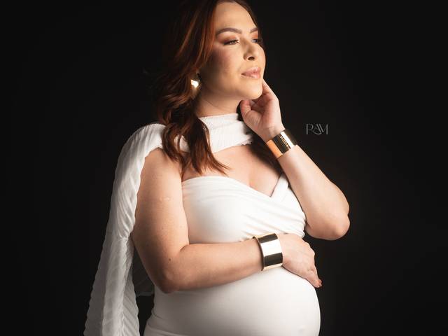 GESTANTE por Raquel Amorim de DÂMARES ESPERA AURORA