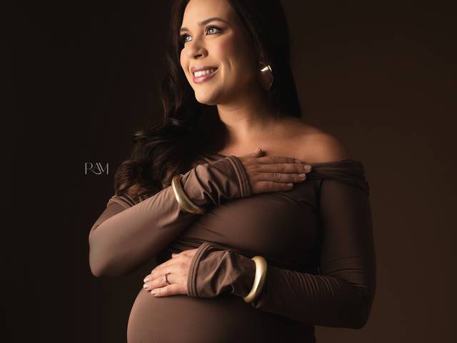 GESTANTE por Raquel Amorim de NATHÁLIA ALMEIDA  ESPERA NUNO  