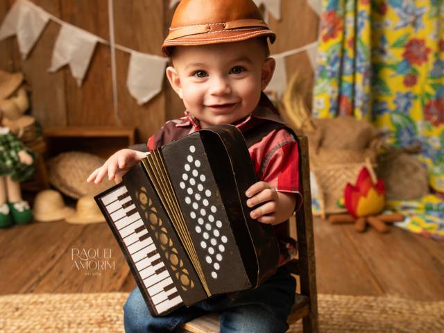 KIDS - 1 a 12 meses de ERIKA TRAJANO - HENRIQUE