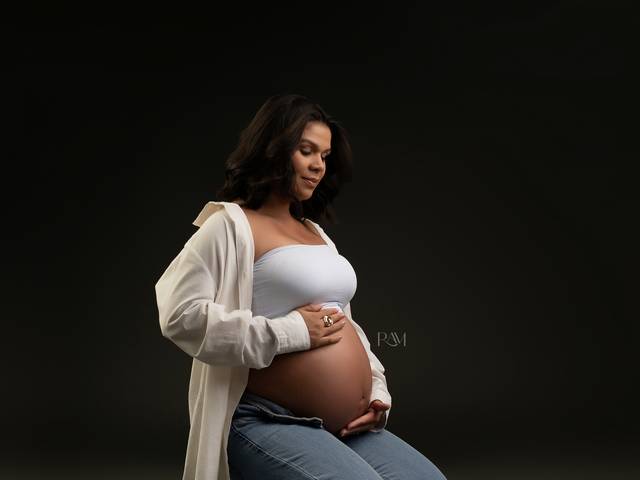 GESTANTE por Raquel Amorim de YASMIN FARIAS ESPERA MARIA HELENA 