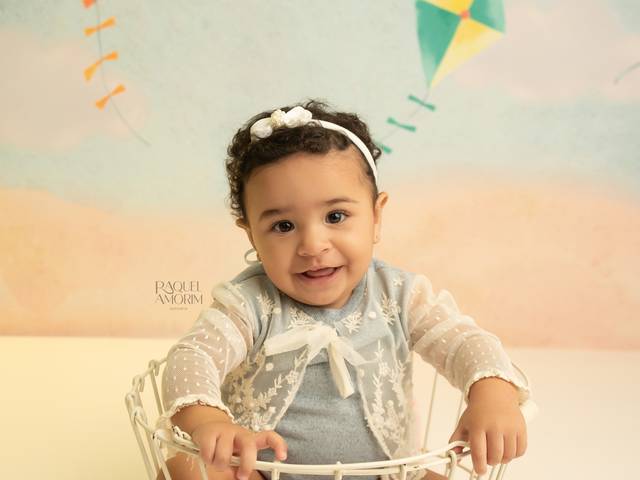 KIDS - 1 a 12 meses de  LETICIA SANTOS - MARIA ISABEL 