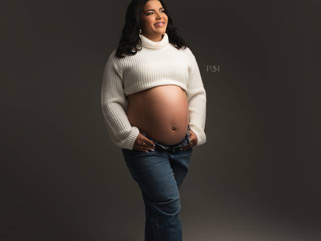 GESTANTE por Raquel Amorim de JÉSSICA ARAUJO ESPERA OTTO 