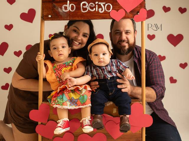 KIDS - 1 a 12 meses de NATASHA MOURA - GAEL 