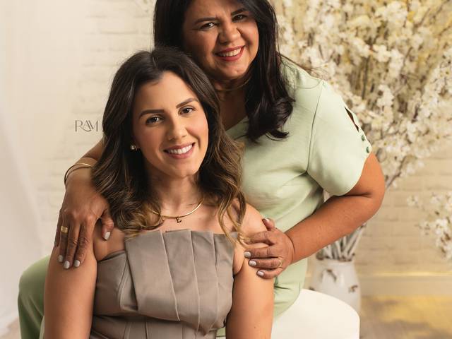 DIA DAS MÃES  de EDUARDA NUNES 