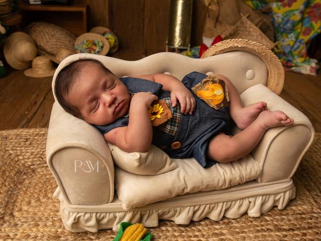 KIDS - 1 a 12 meses de THEO - PAULA