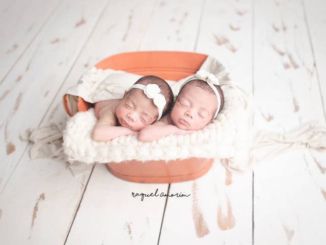 NEWBORN de Ana Lívia e Ana Alicia