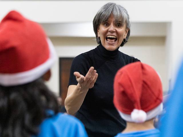 Corporativo de Thyssenkrupp / Oficinas Culturais . Apresentação de Coral