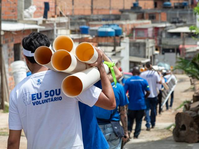 Corporativo de Instituto CCR + Litros de Luz