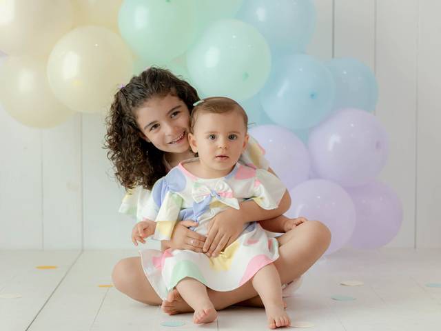 Infantil de 1 ano Íris e 6 anos Liz