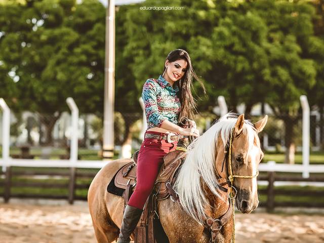 Ensaios de Jessica Andrade