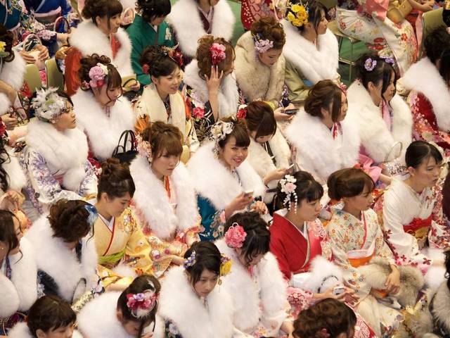 FOTOJORNALISMO de Dia da Maioridade