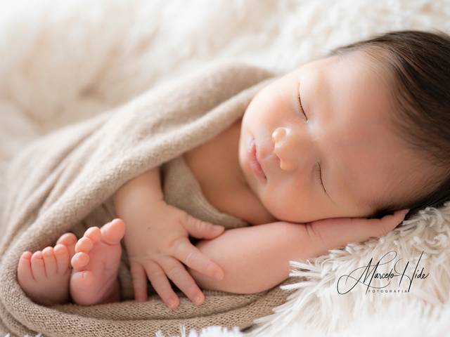 NEWBORN de Daniel Newborn