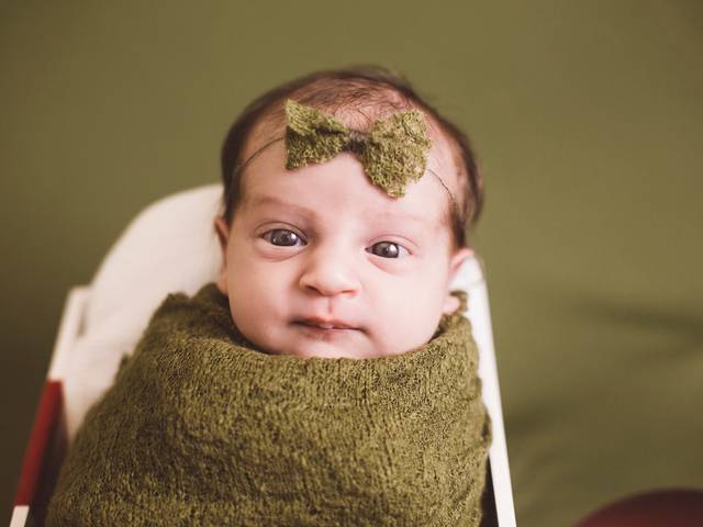 Ensaio de crianças de Ensaio newborn Aisha