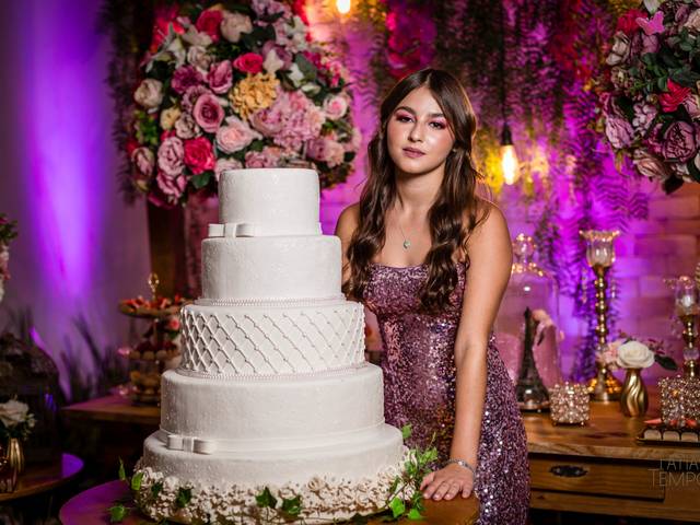 Aniversário de adolescente de Editorial XV - Alameda 7