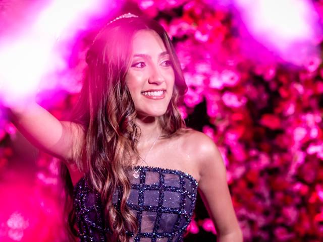 Aniversário de adolescente de 15 anos Julia