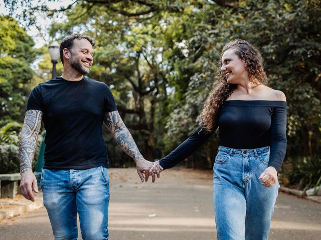 Ensaio de Casais de Pré Casamento - Fernanda e Alexandre 