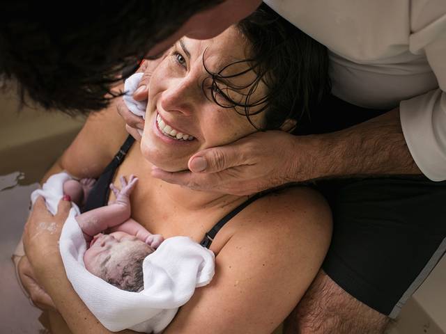 Parto de O nascimento da Joana - Parto Domiciliar